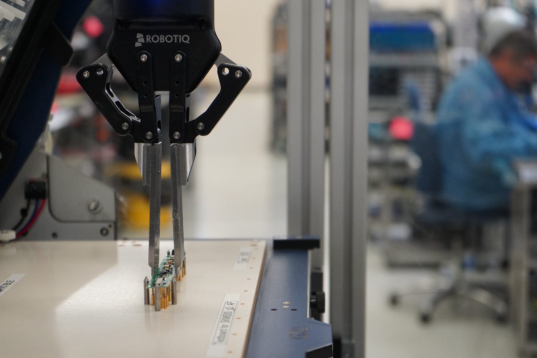コンピュータ・IT NEUROROBOTICS Top Neuromorphic Chips in 2025 : Akida, Loihi & TrueNorth
